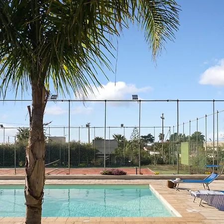 Villa A 300 Mt. Dal Mare *