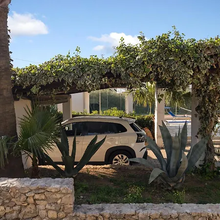 Villa A 300 Mt. Dal Mare