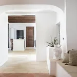 A 300 Mt. Dal Mare Villa